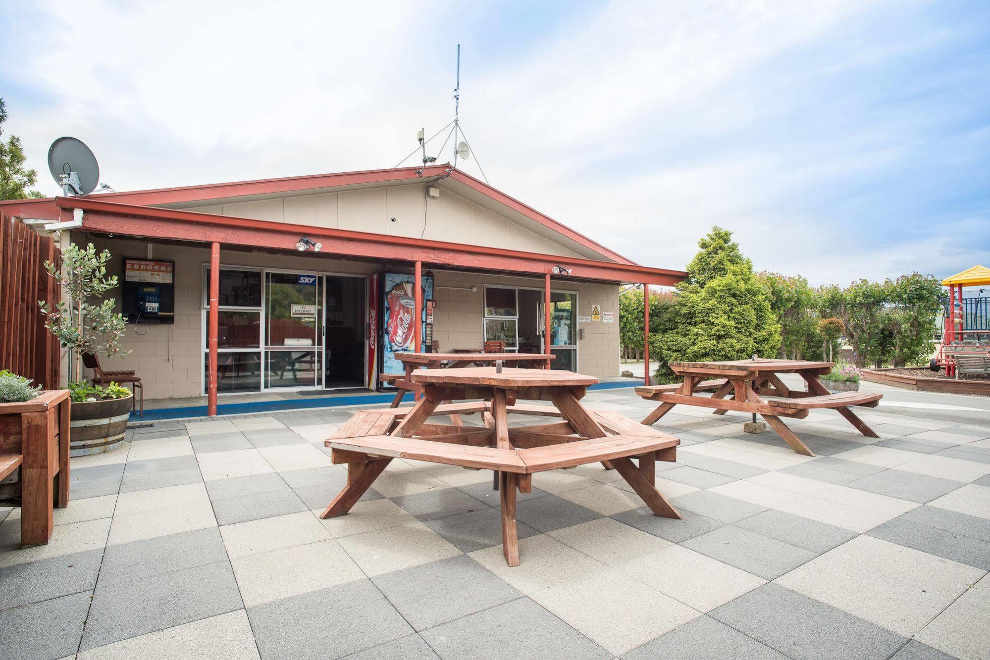 Nelson City Top 10 Holiday Park Exterior photo